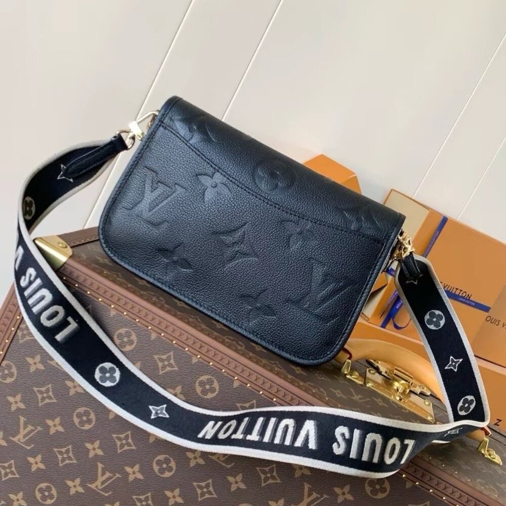 LOUIS VUITTON Diane Baguette Handle Shoulder Bag - Picture 3 of 6